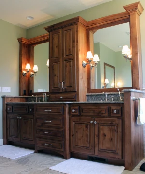 custom master bathroom cabinetry